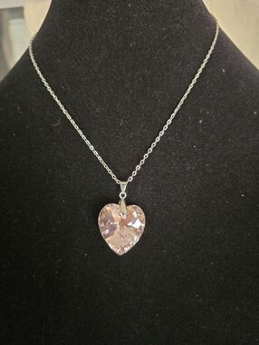 NWT Crystal Heart Necklace & Earrings Pink Silver Dainty Romantic